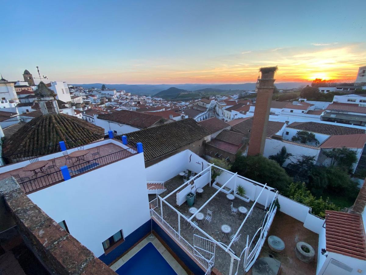 Hotel Rural La Posada De Las Cigueenas ヘレス・デ・ロス・カバジェロス エクステリア 写真
