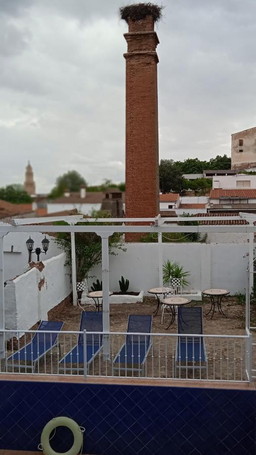 Hotel Rural La Posada De Las Cigueenas ヘレス・デ・ロス・カバジェロス エクステリア 写真