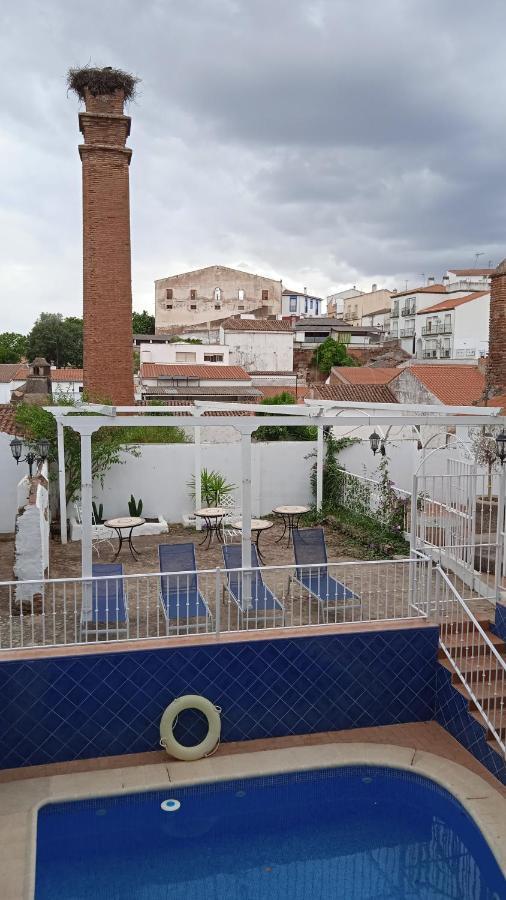 Hotel Rural La Posada De Las Cigueenas ヘレス・デ・ロス・カバジェロス エクステリア 写真