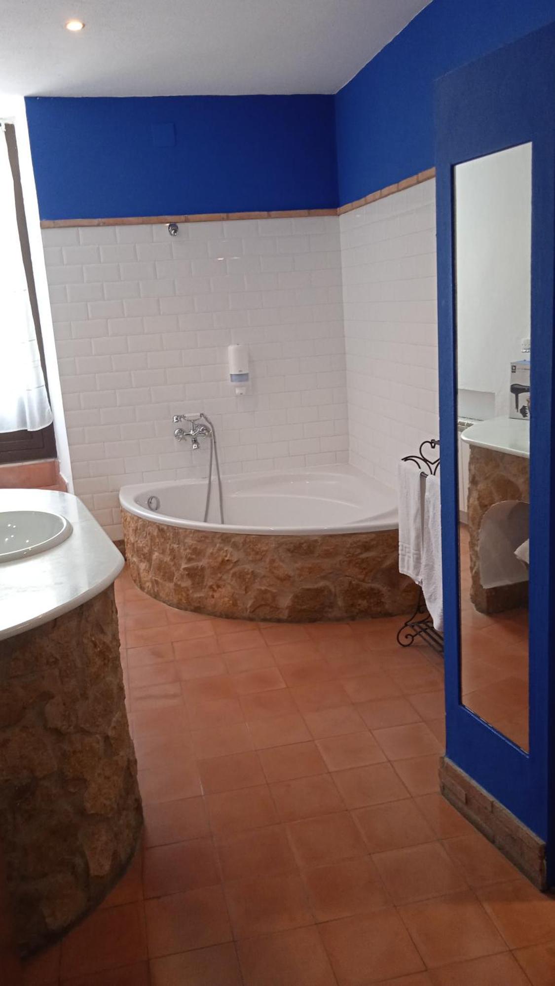 Hotel Rural La Posada De Las Cigueenas ヘレス・デ・ロス・カバジェロス エクステリア 写真