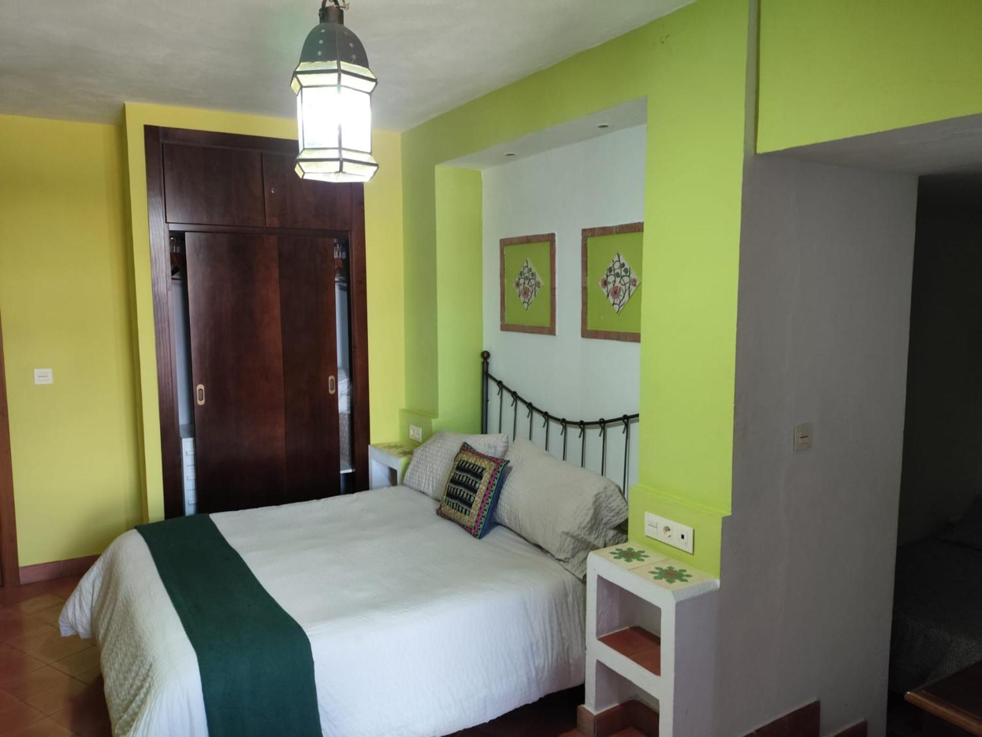 Hotel Rural La Posada De Las Cigueenas ヘレス・デ・ロス・カバジェロス エクステリア 写真